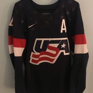 BRAND NEW USA Hockey Angela Ruggerio Nike Jersey
